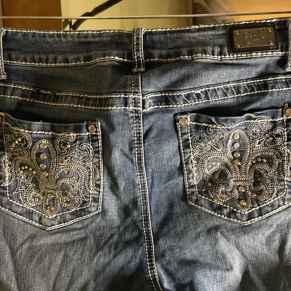 Earl jeans capris size 12 - Picture 5 of 9